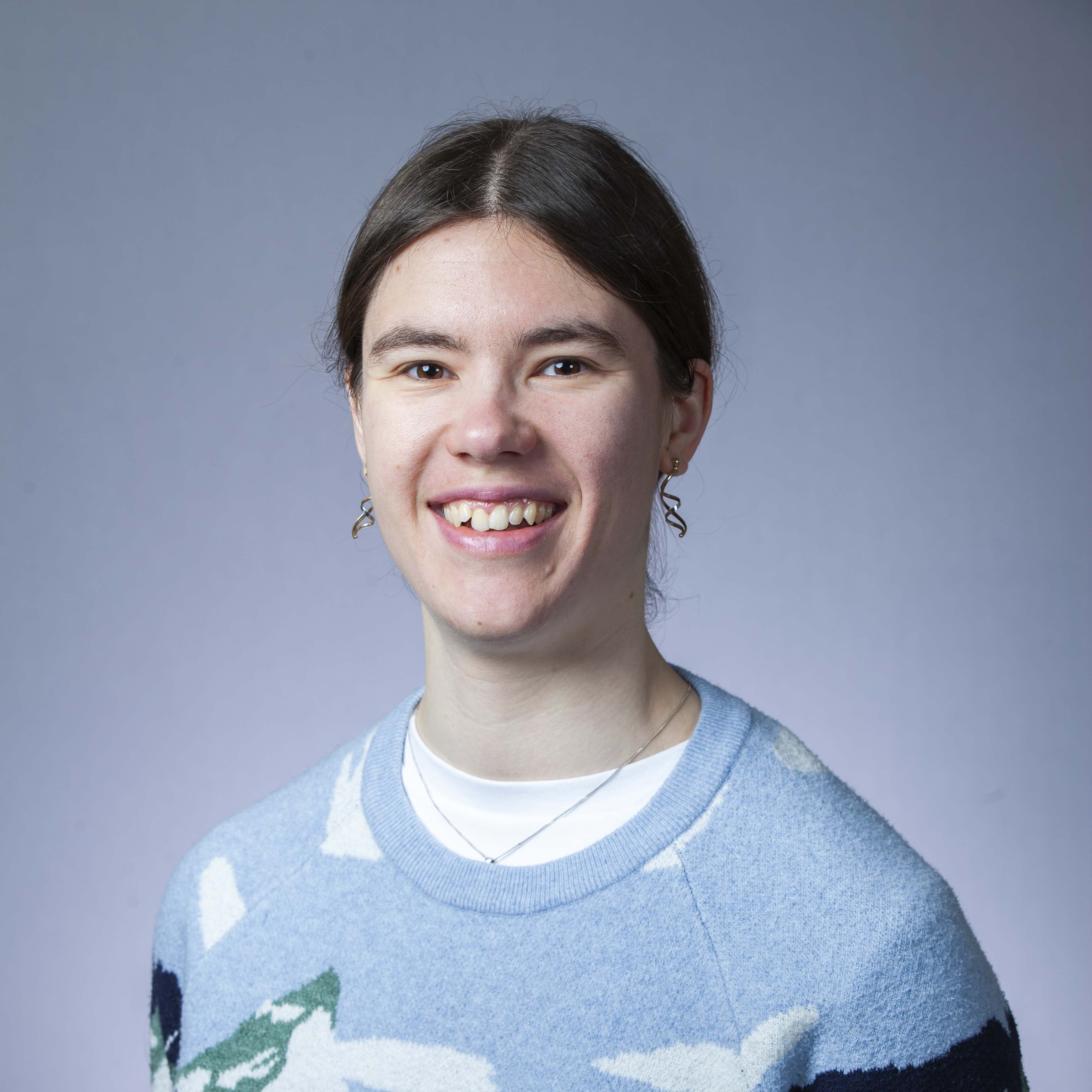 Headshot of Esmae Woods