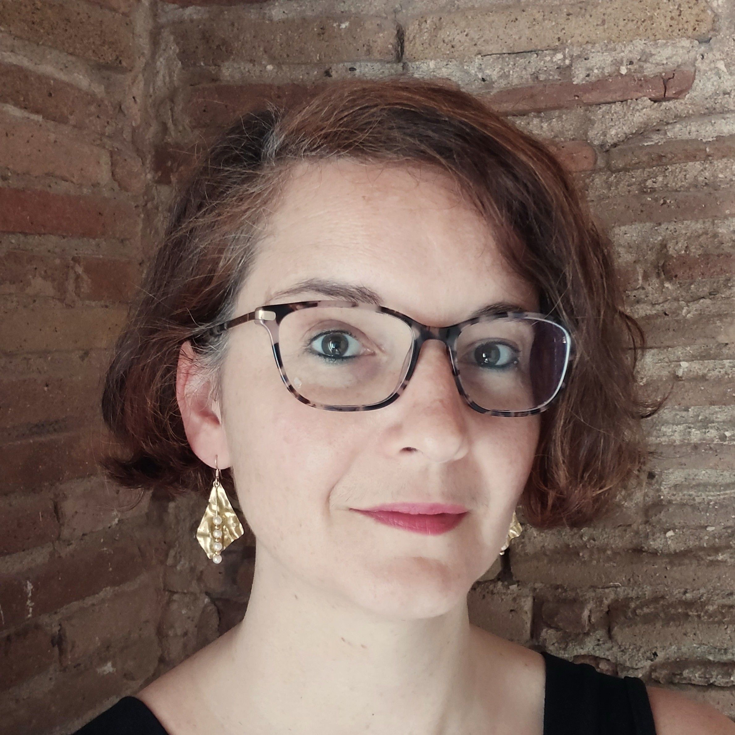 Headshot of Claire Colomb
