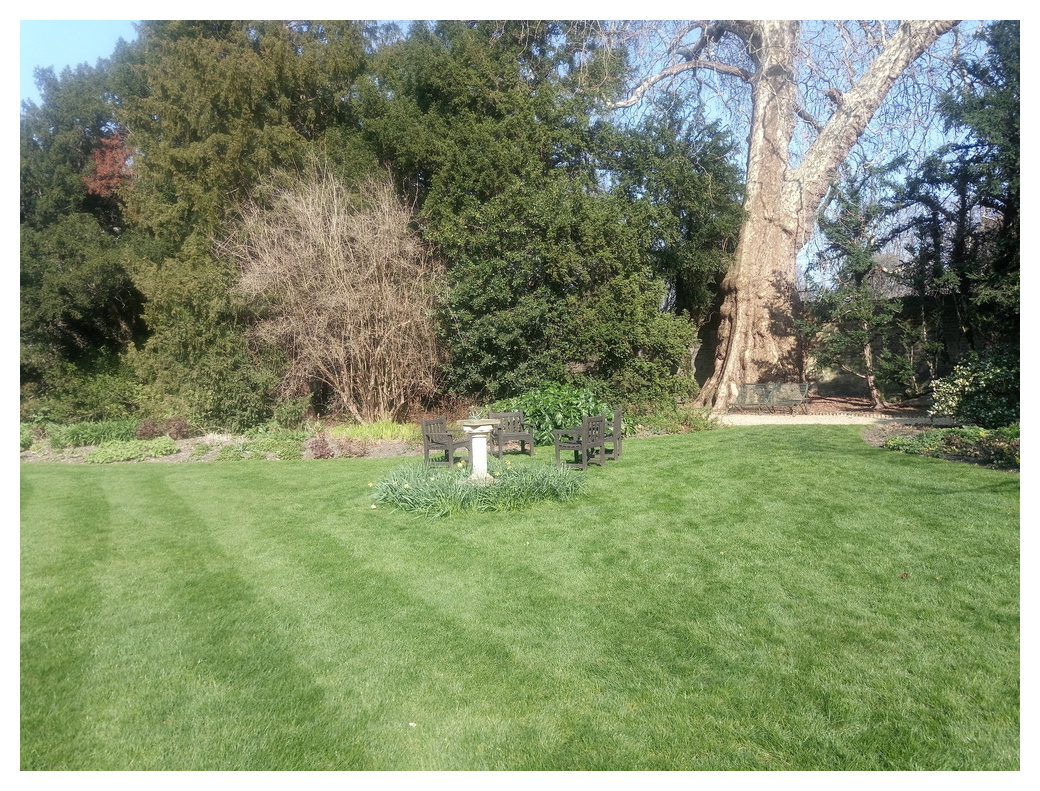 The sundial in Christ's College Fellows Garden