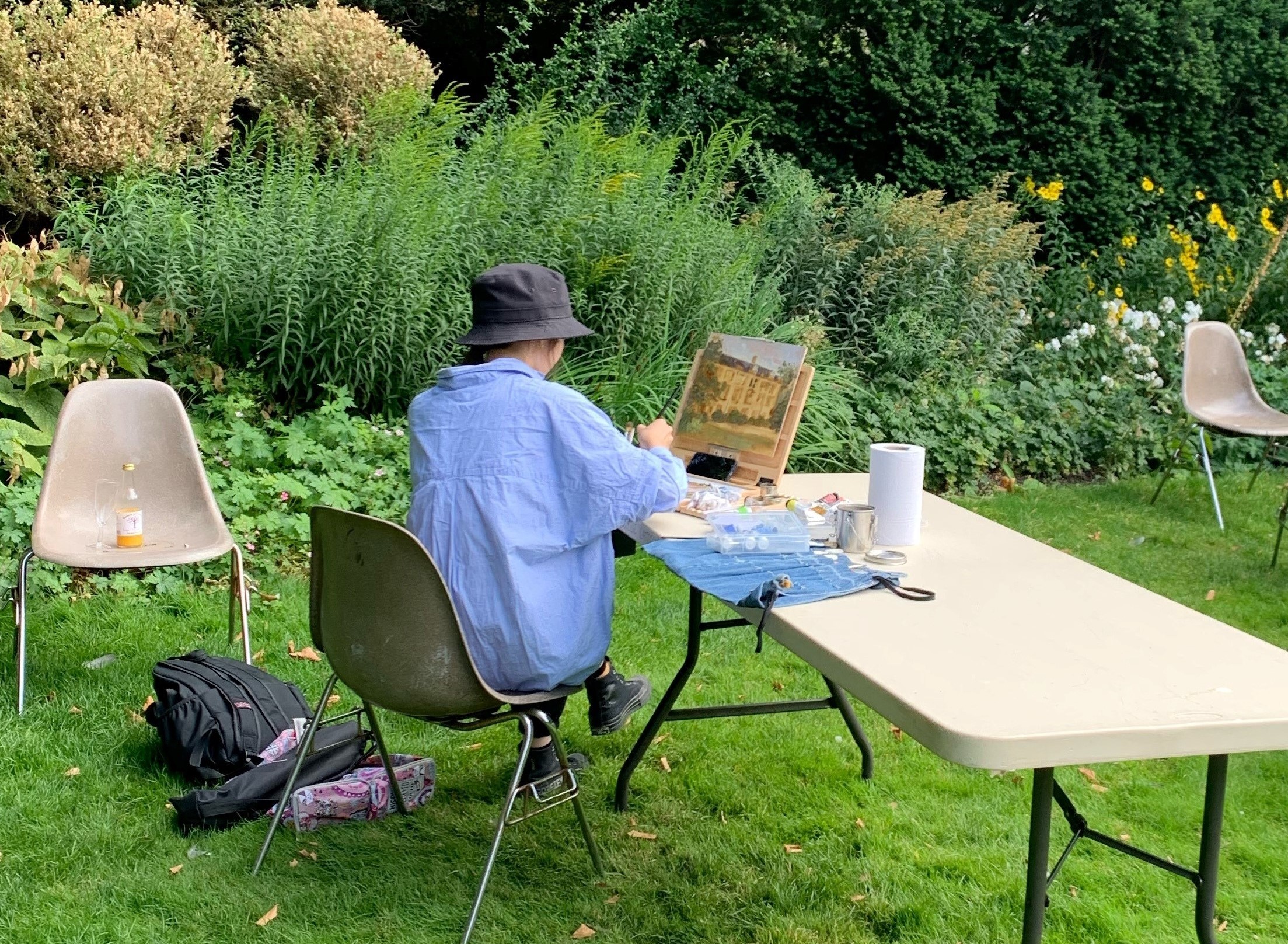 Painting workshop in the Fellows' Garden