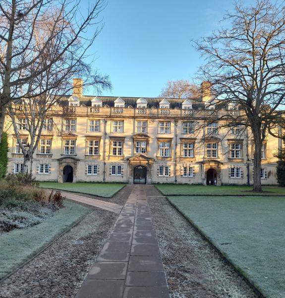 Fellows' Building