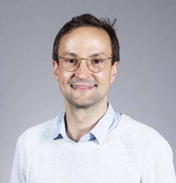 Headshot of Christoph Schran