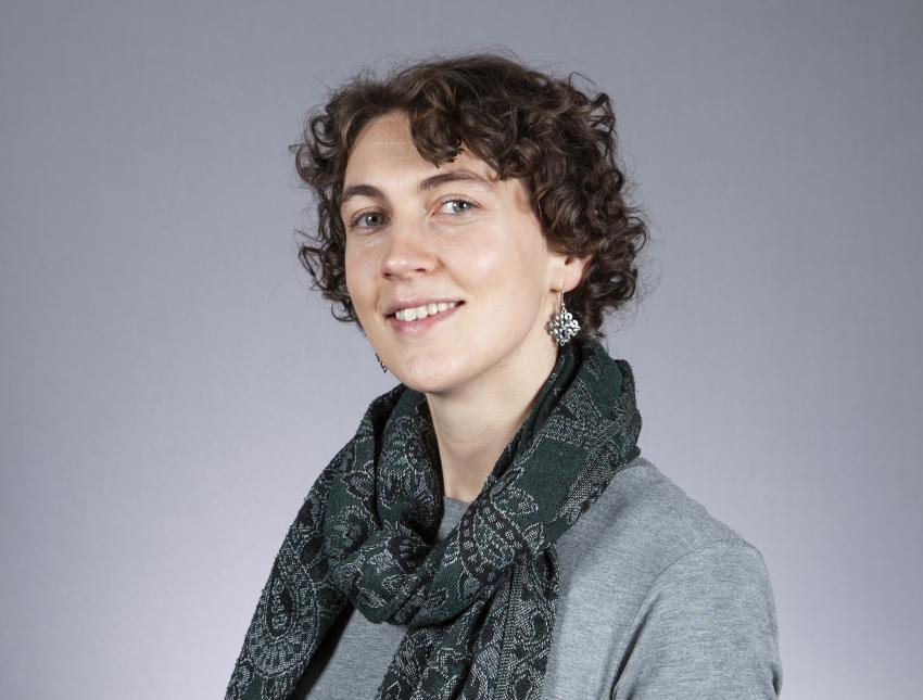 Headshot of Ilona Kater