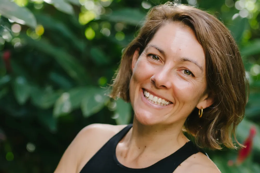 Headshot of Hollie Booth