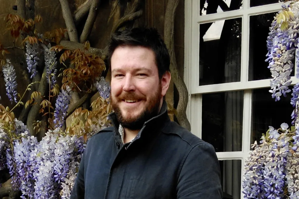Headshot of Duncan Bell