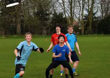 Frisbee